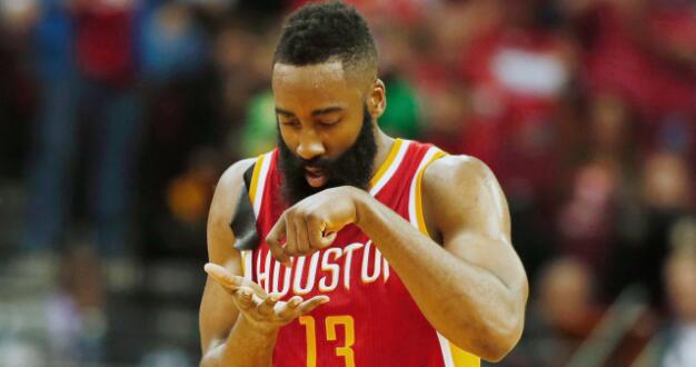 赛季阶段性 赛季阶段性