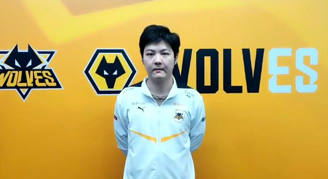 选球边界感